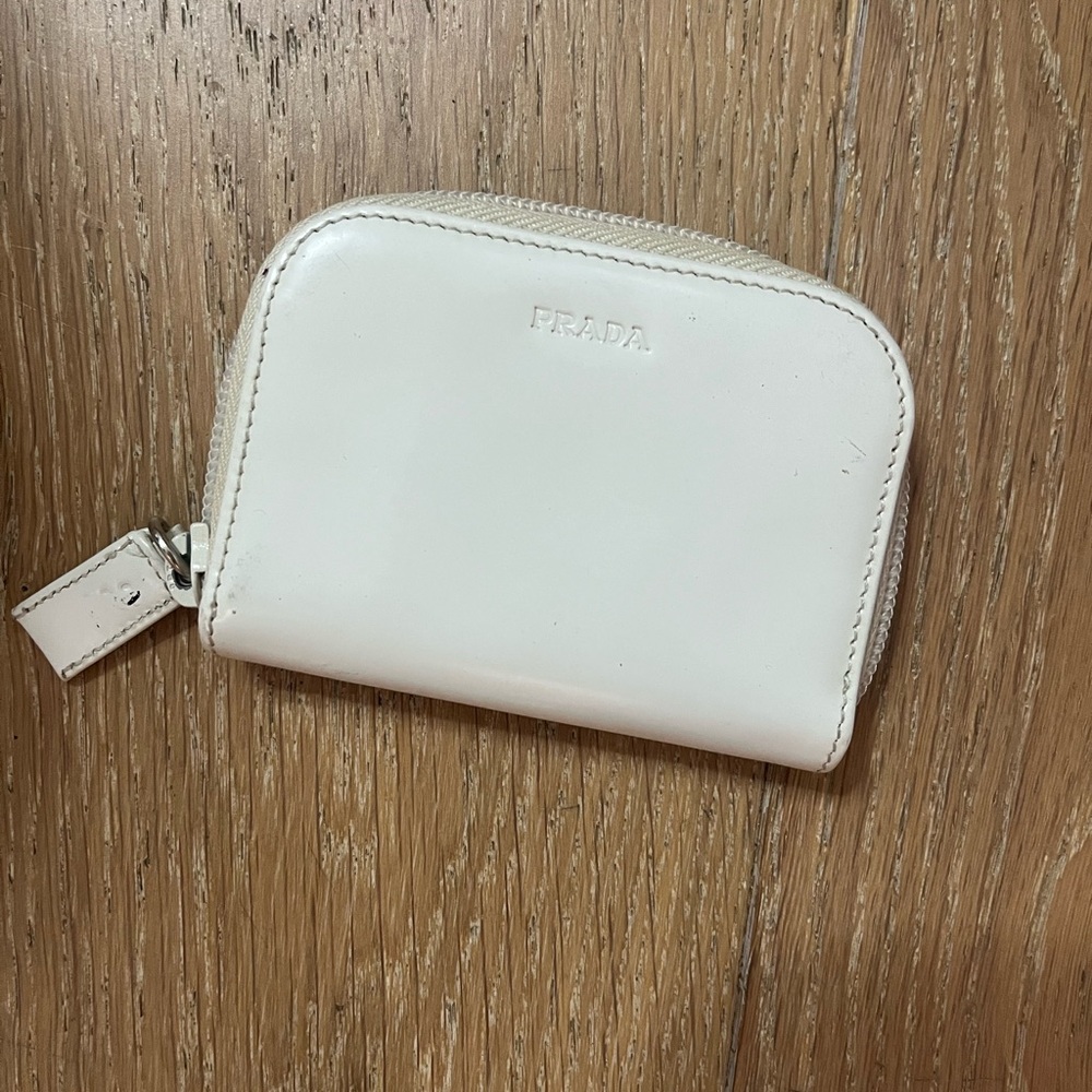 👜Luxury Giveaway 👜 - Picture 9 of 16